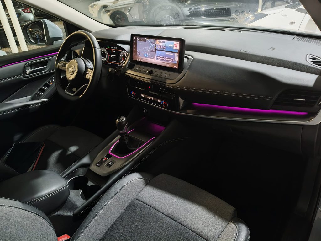 NISSAN Qashqai MHEV 140 CV N-Connecta <br>( 2025 - 17.890km)
