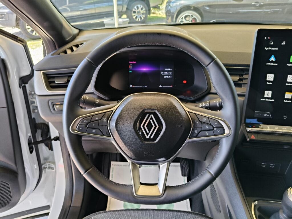 RENAULT Captur TCe 90 CV Techno <br>( 2025 - KM 24290 )