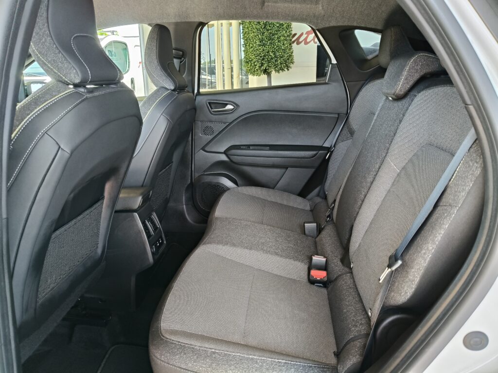 RENAULT Captur TCe 90 CV Techno <br>( 2025 - KM 24290 )