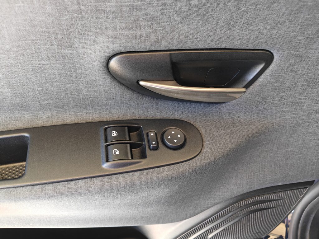 LANCIA Ypsilon 1.0 FireFly 5 porte S&S Hybrid Ecochic Gold <br>( 2021 - 70.000 km )