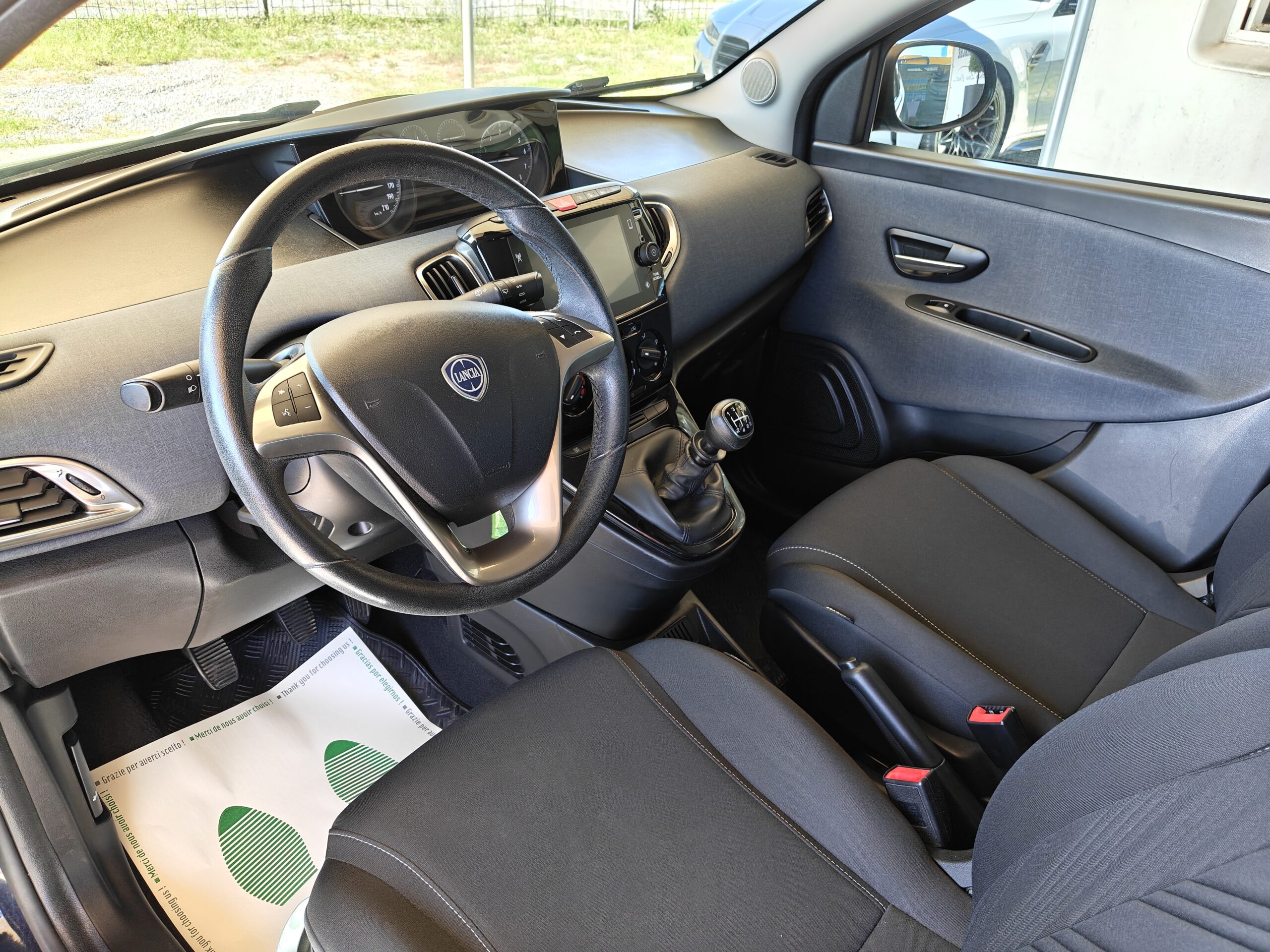 LANCIA Ypsilon 1.0 FireFly 5 porte S&S Hybrid Ecochic Gold <br>( 2021 - 70.000 km ) - immagine 8