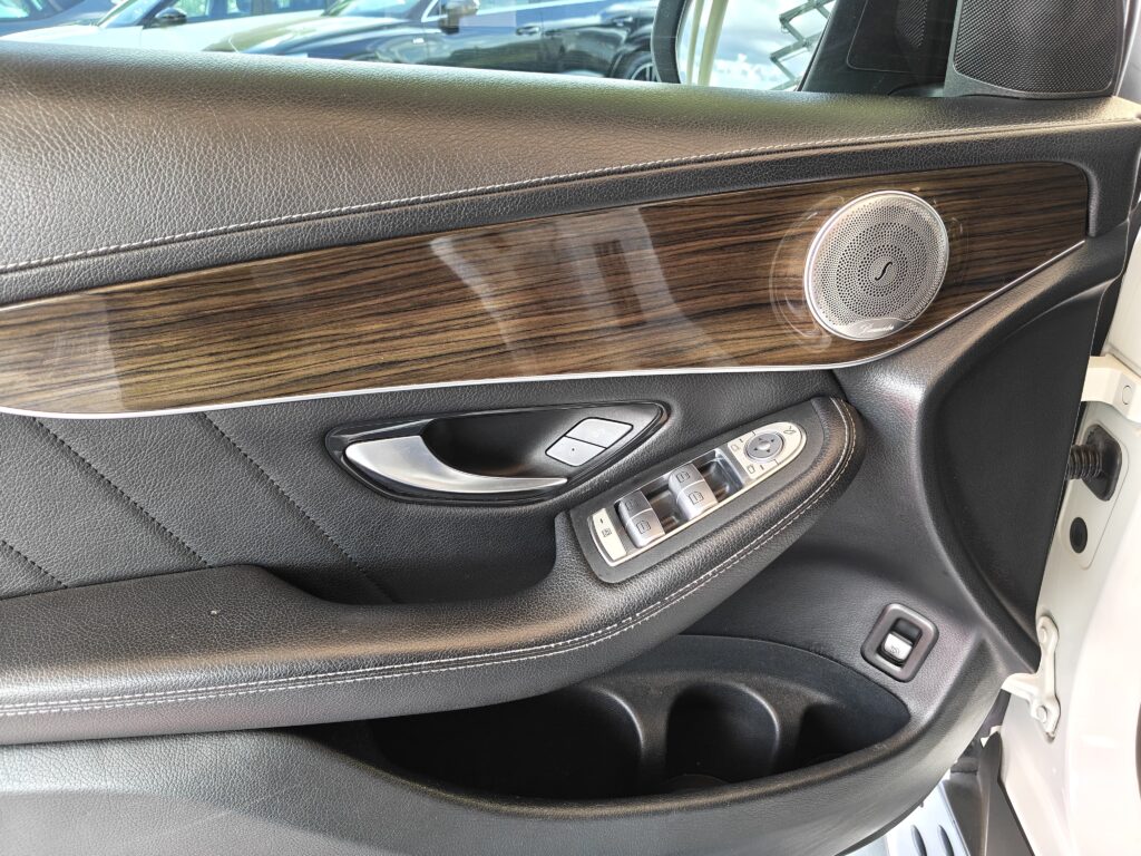 MERCEDES-BENZ GLC 220 d 4Matic Coupé Premium Plus <br>( 2019 - KM. 137900)