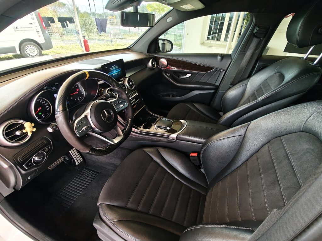 MERCEDES-BENZ GLC 220 d 4Matic Coupé Premium Plus <br>( 2019 - KM. 137900)