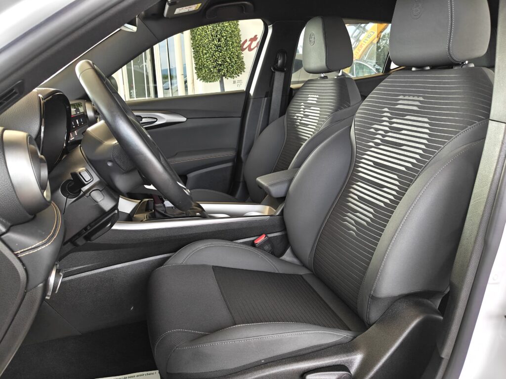 ALFA ROMEO Tonale 1.5 130 CV MHEV TCT7 Sprint <br>(2024 - 15600 km)
