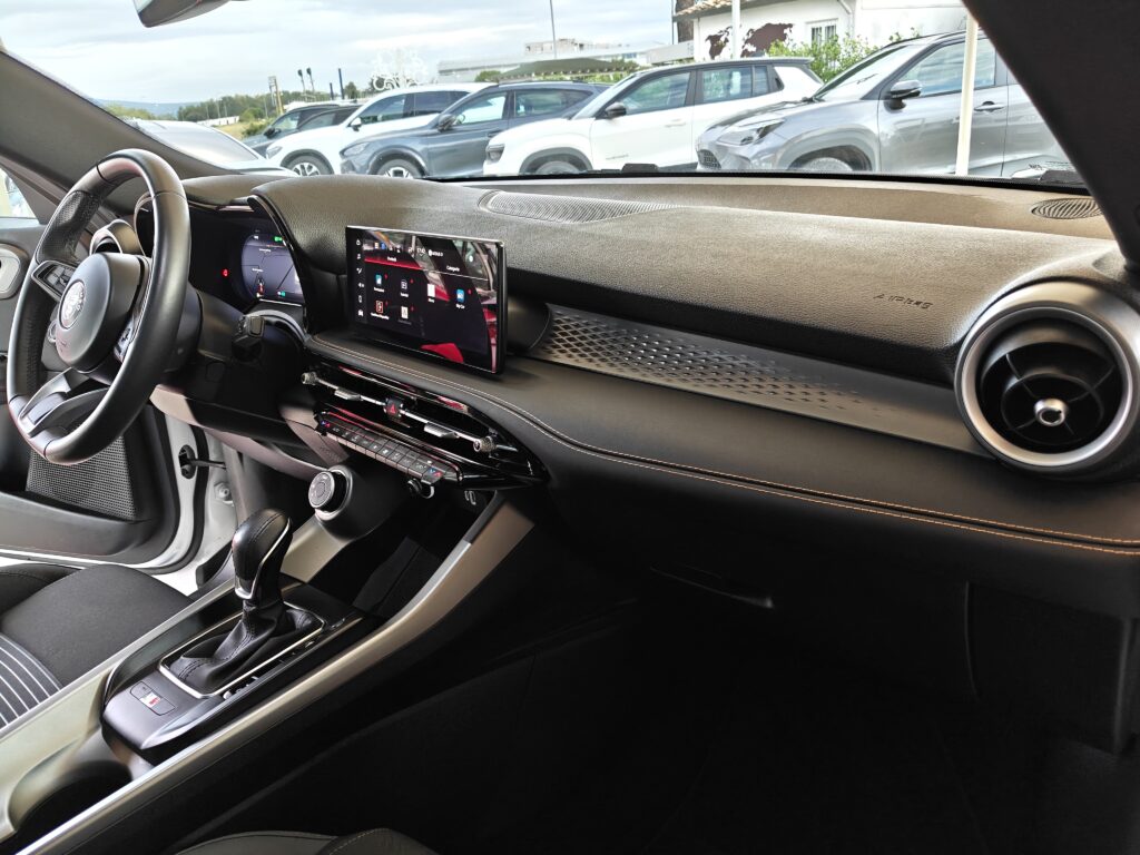 ALFA ROMEO Tonale 1.5 130 CV MHEV TCT7 Sprint <br>(2024 - 15600 km)