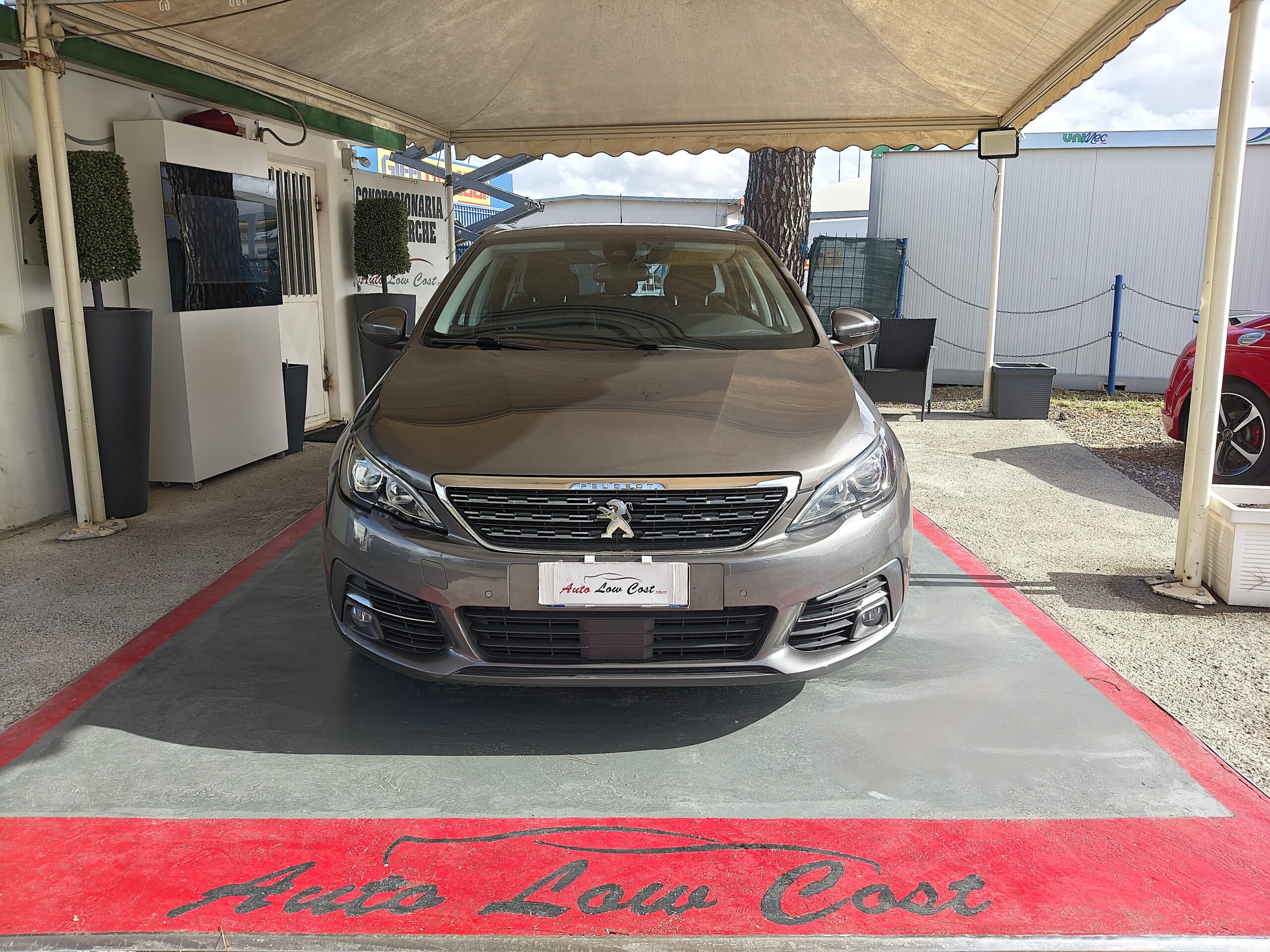 PEUGEOT 308 BlueHDi 130 S&S SW Allure  <br> ( 01/2019 ) - immagine 3