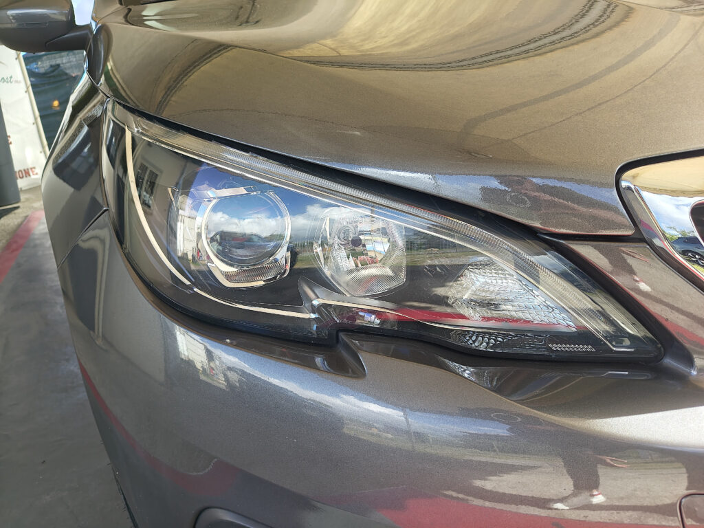 PEUGEOT 308 BlueHDi 130 S&S SW Allure <br> ( 01/2019 )