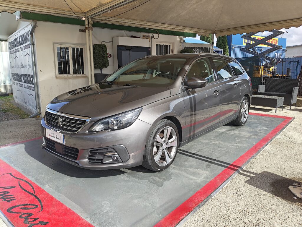 PEUGEOT 308 BlueHDi 130 S&S SW Allure <br> ( 01/2019 )