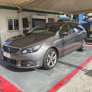 PEUGEOT 308 BlueHDi 130 S&S SW Allure  <br> ( 01/2019 ) - immagine 2