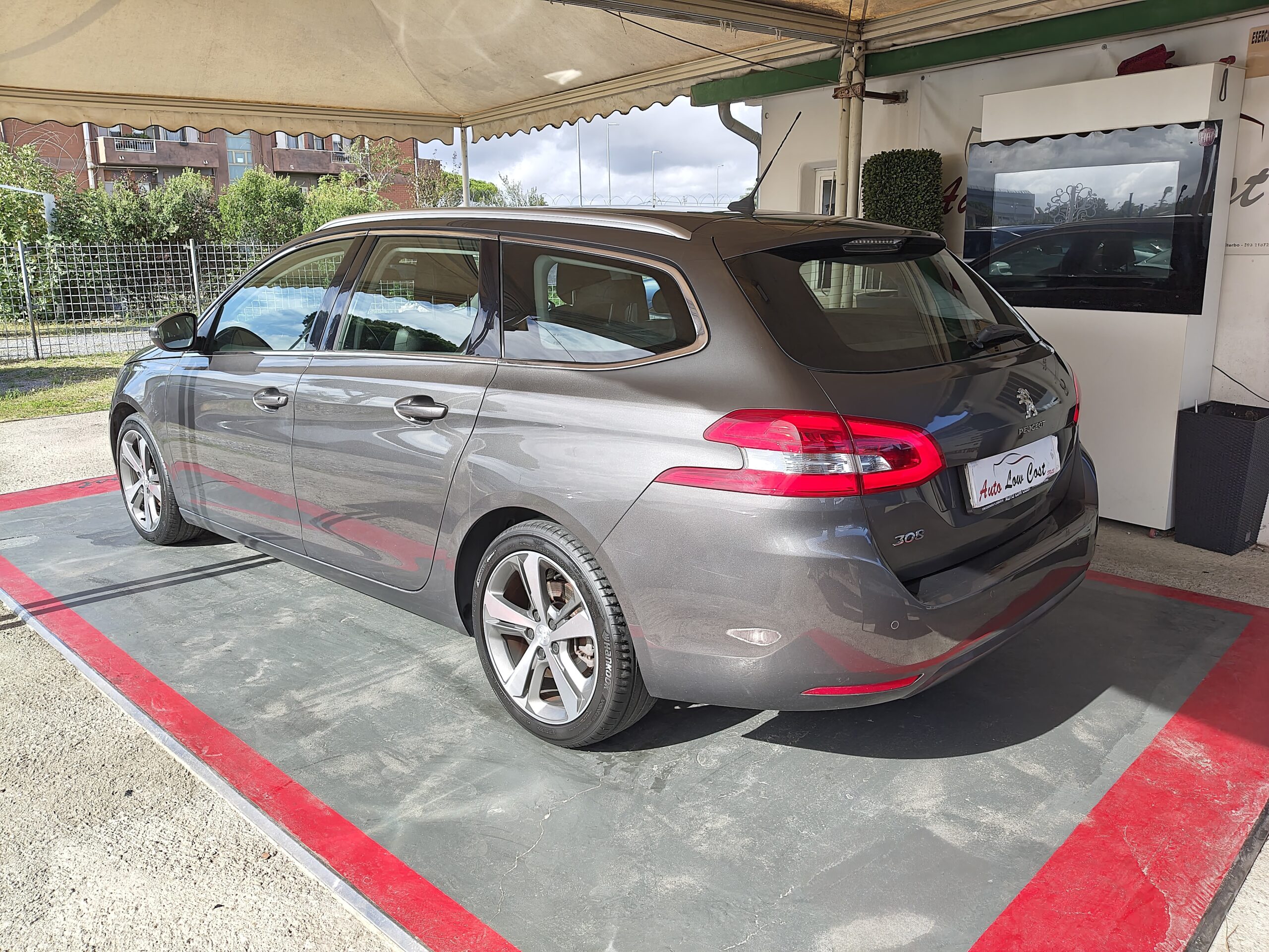 PEUGEOT 308 BlueHDi 130 S&S SW Allure  <br> ( 01/2019 ) - immagine 4