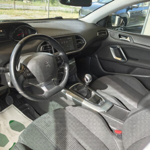 PEUGEOT 308 BlueHDi 130 S&S SW Allure  <br> ( 01/2019 ) - immagine 10