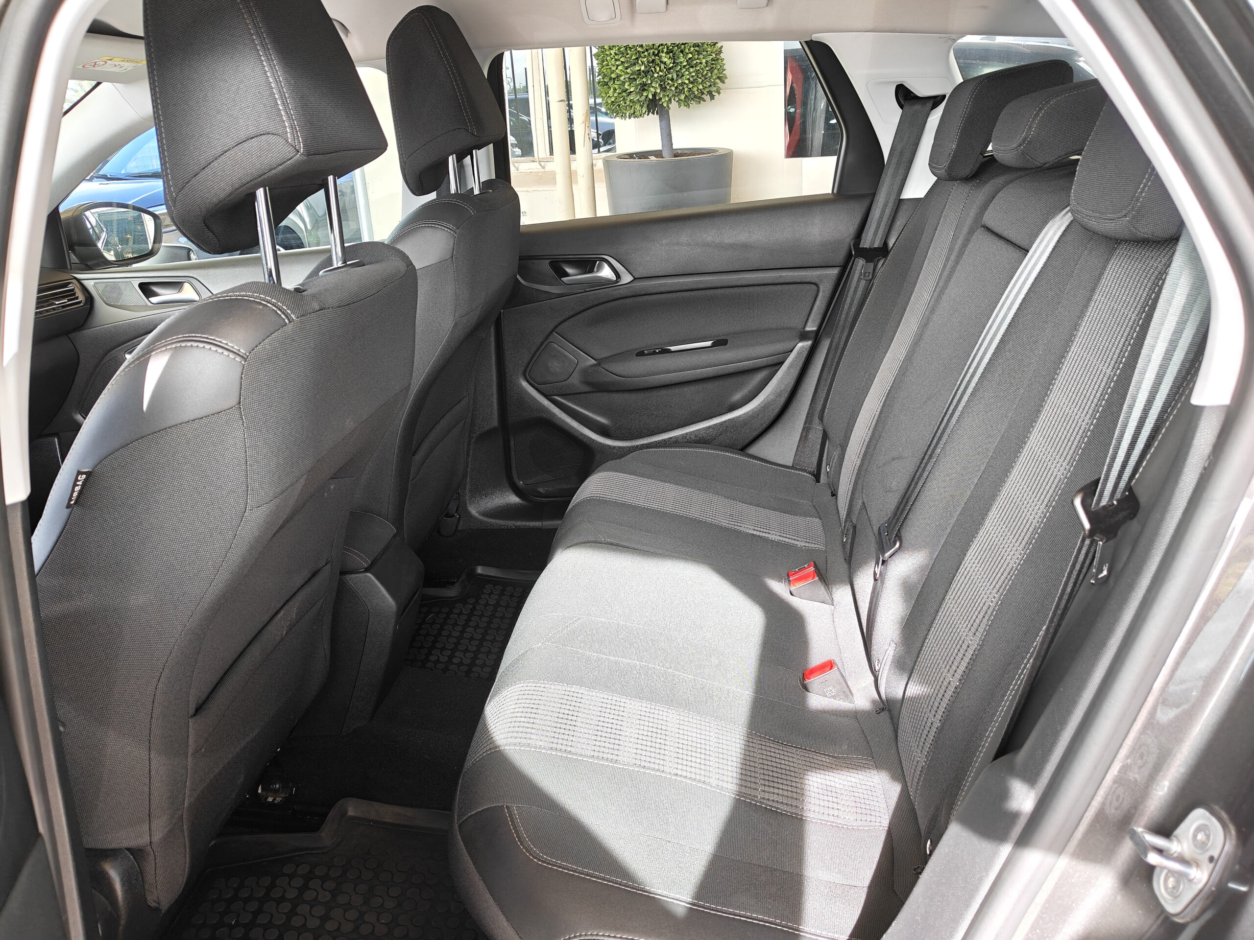 PEUGEOT 308 BlueHDi 130 S&S SW Allure  <br> ( 01/2019 ) - immagine 12
