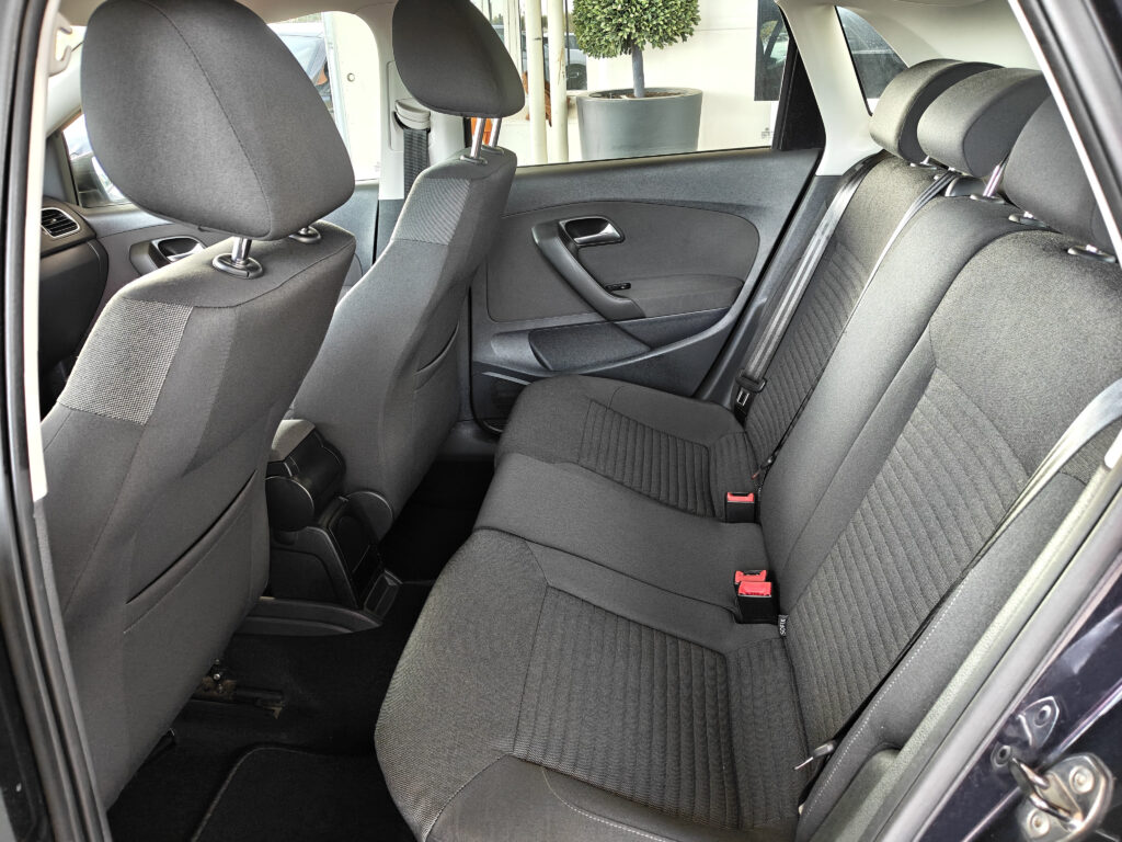 VOLKSWAGEN Polo 1.2 TSI 4 cilindri 90 cv ( 2012 - 148.898 km)