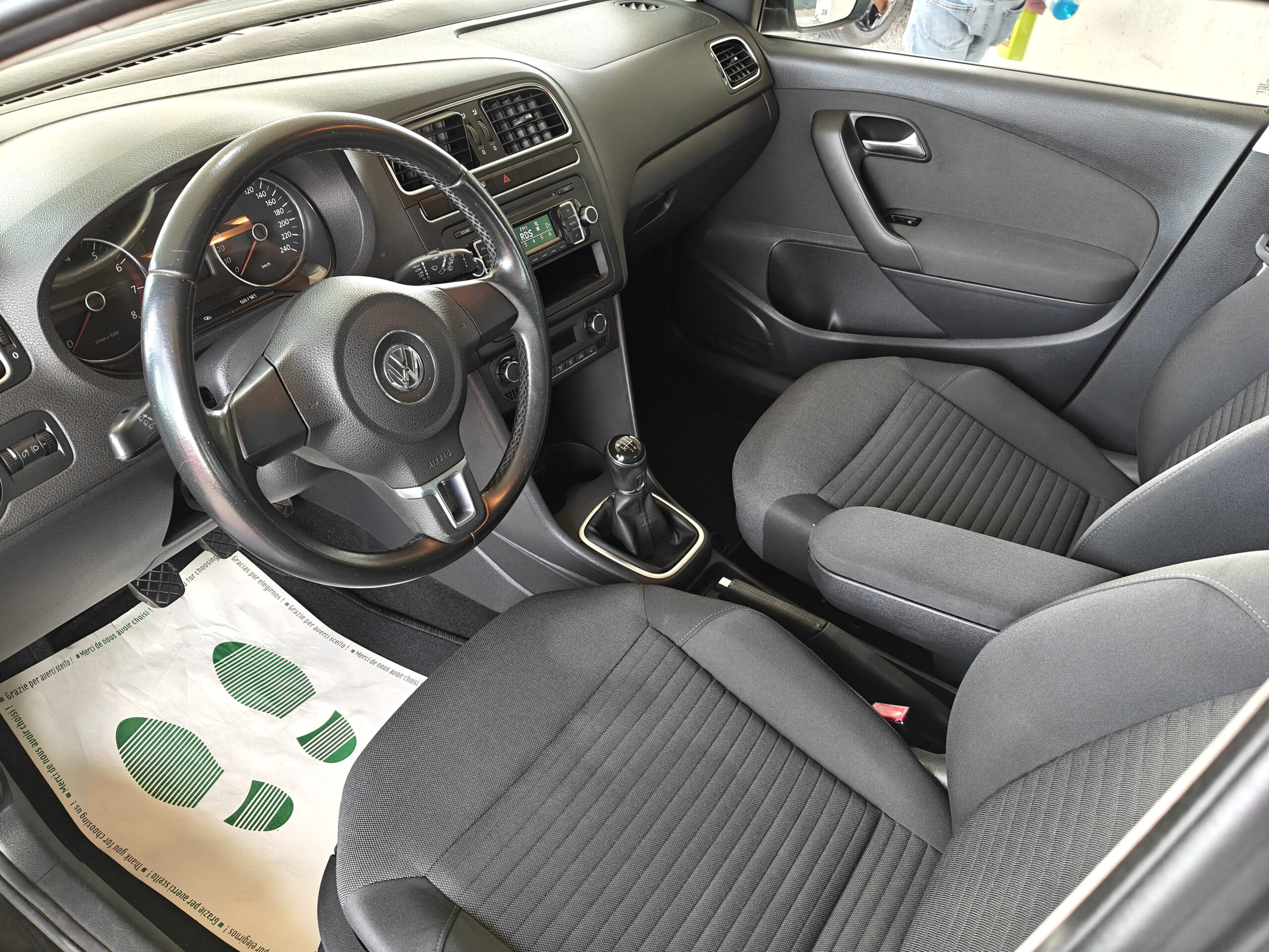 VOLKSWAGEN Polo 1.2 TSI 4 cilindri 90 cv ( 2012 - 148.898 km) - immagine 9